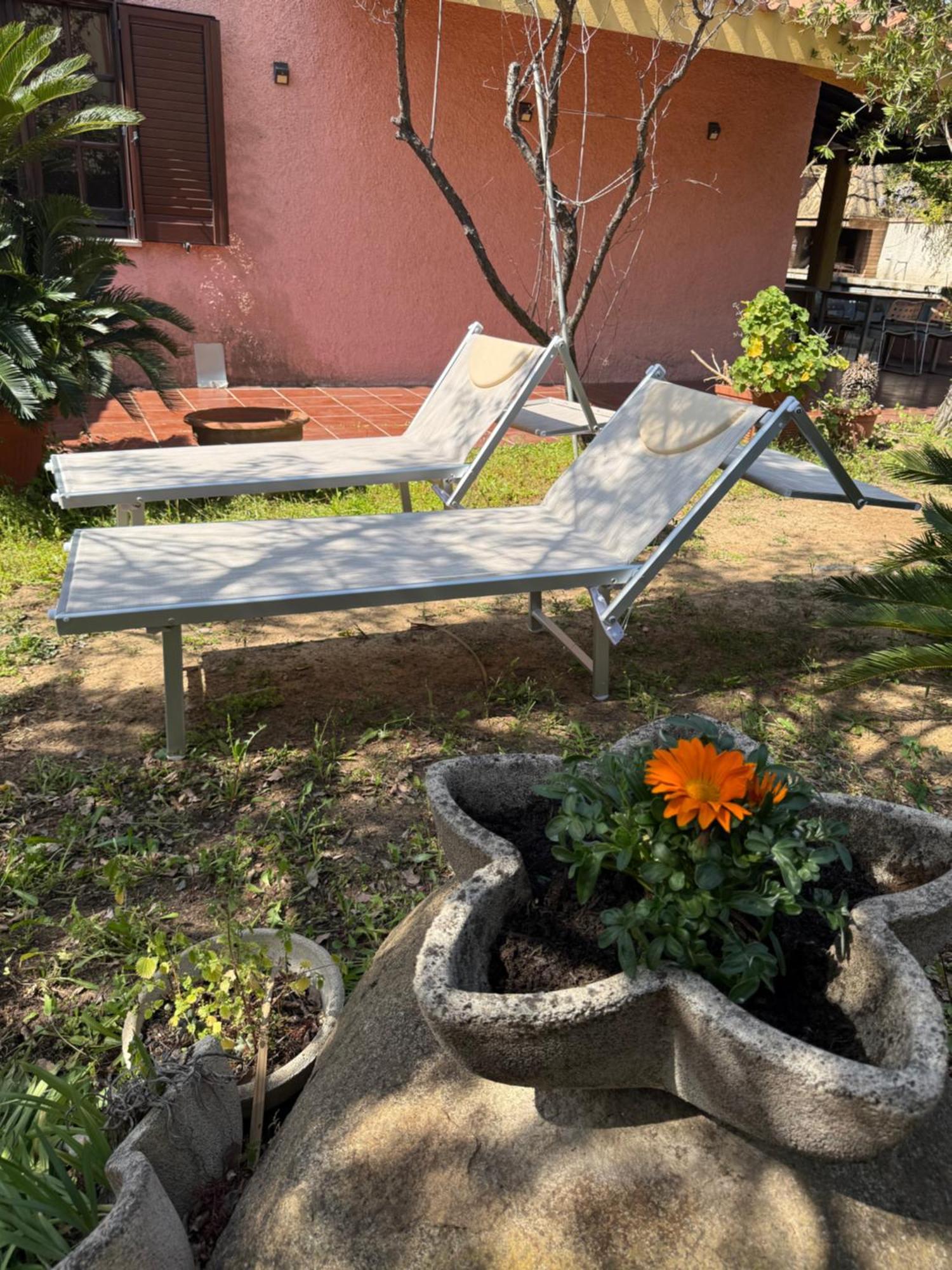 Lovely Home 5 Min Walk To The Beach, 3 Bedrooms Ample Outdoor Relax And Wifi Capitana Luaran gambar